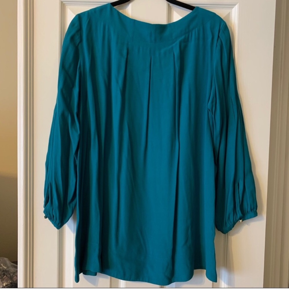 Banana Republic | turquoise long sleeved blouse - Picture 3 of 12